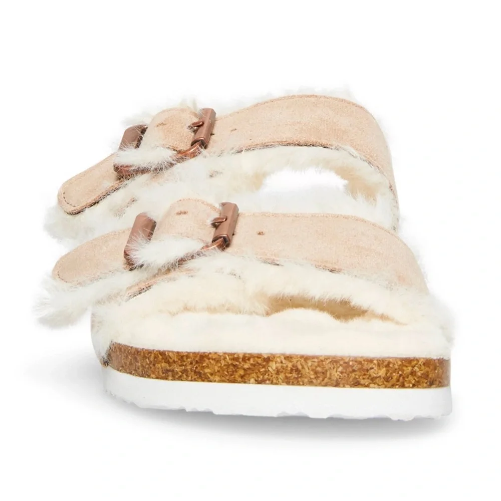 “NIB” Madden Girl Women's Butterfly Fluffy Footbed Sandals - Picture 6 of 11